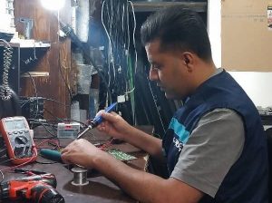 تعمیرات فوق تخصصی تلویزیون LCD.LED در منزل با ضمانت