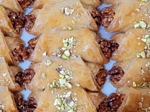 تولیدی و فروش باقلوا سارای در تبریز