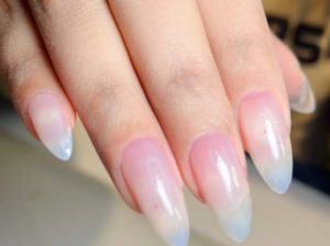 بهترین ناخنکار و مدرس تخصصی ناخن شهر جدید صدرا