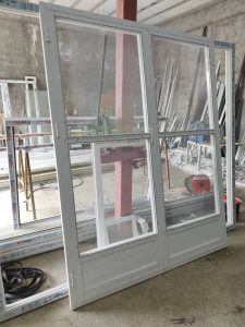 درب و پنجره upvc و آلومینیوم داودی