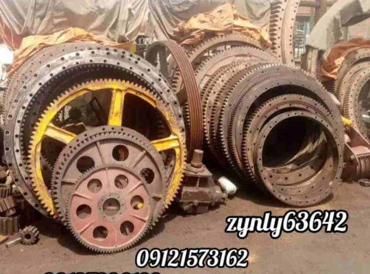 دنده گردان بیل مکانیکی تعمیر و خرید و فروش و نصب در کرمانشاه ۰۹۱۲۷۳۹۶۱۸۹