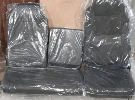 تولید انواع صندلی خودرو سبک و سنگین و تعمیرات پذیرفته میشود ایران الوند